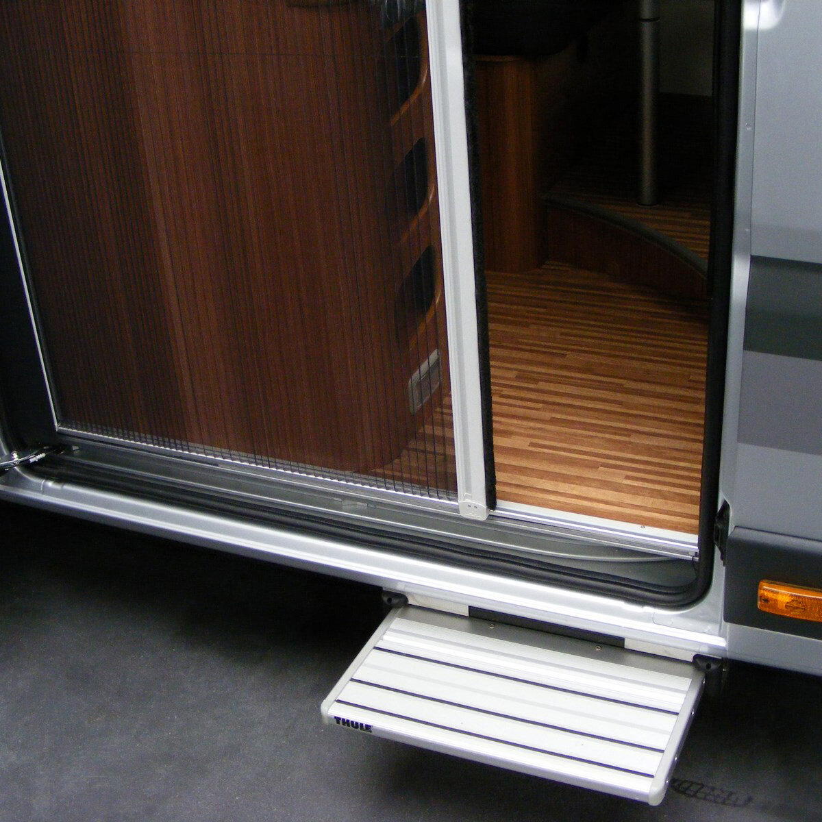 Plissee Fliegenschutztür für Mercedes-Benz Sprinter W907/W910