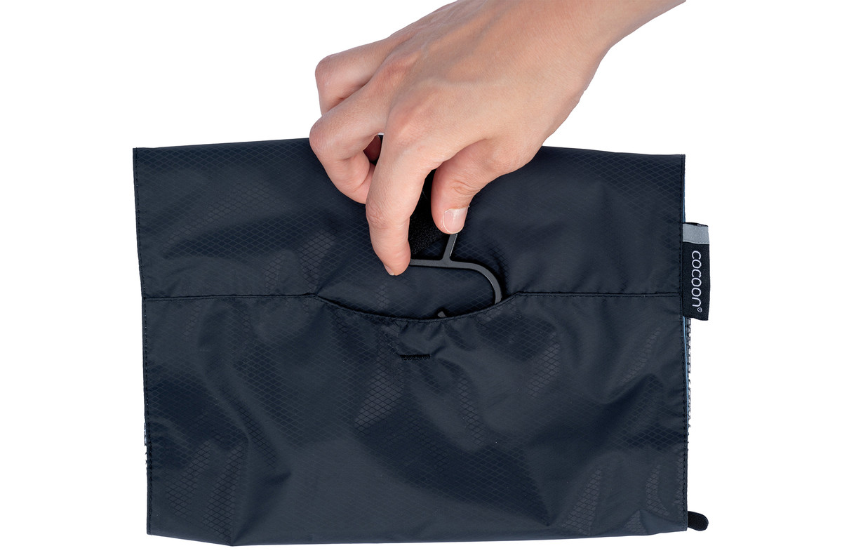 Hanging Toiletry Kit Minimalist