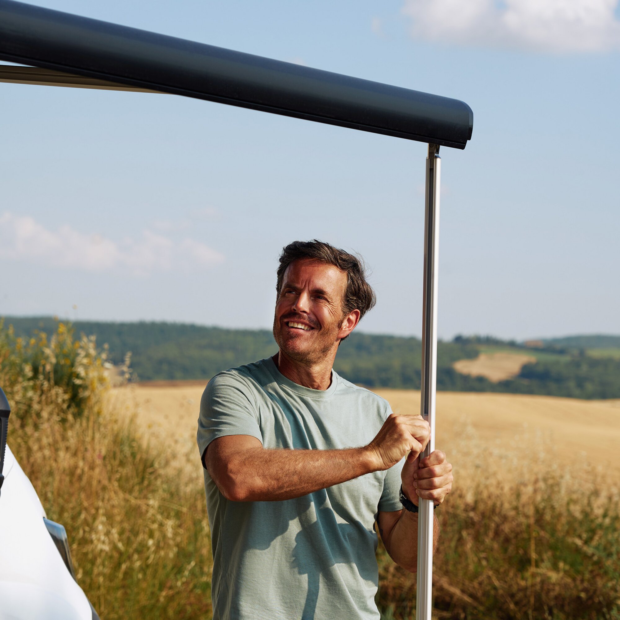 Markise F80, schwarz, 547 cm