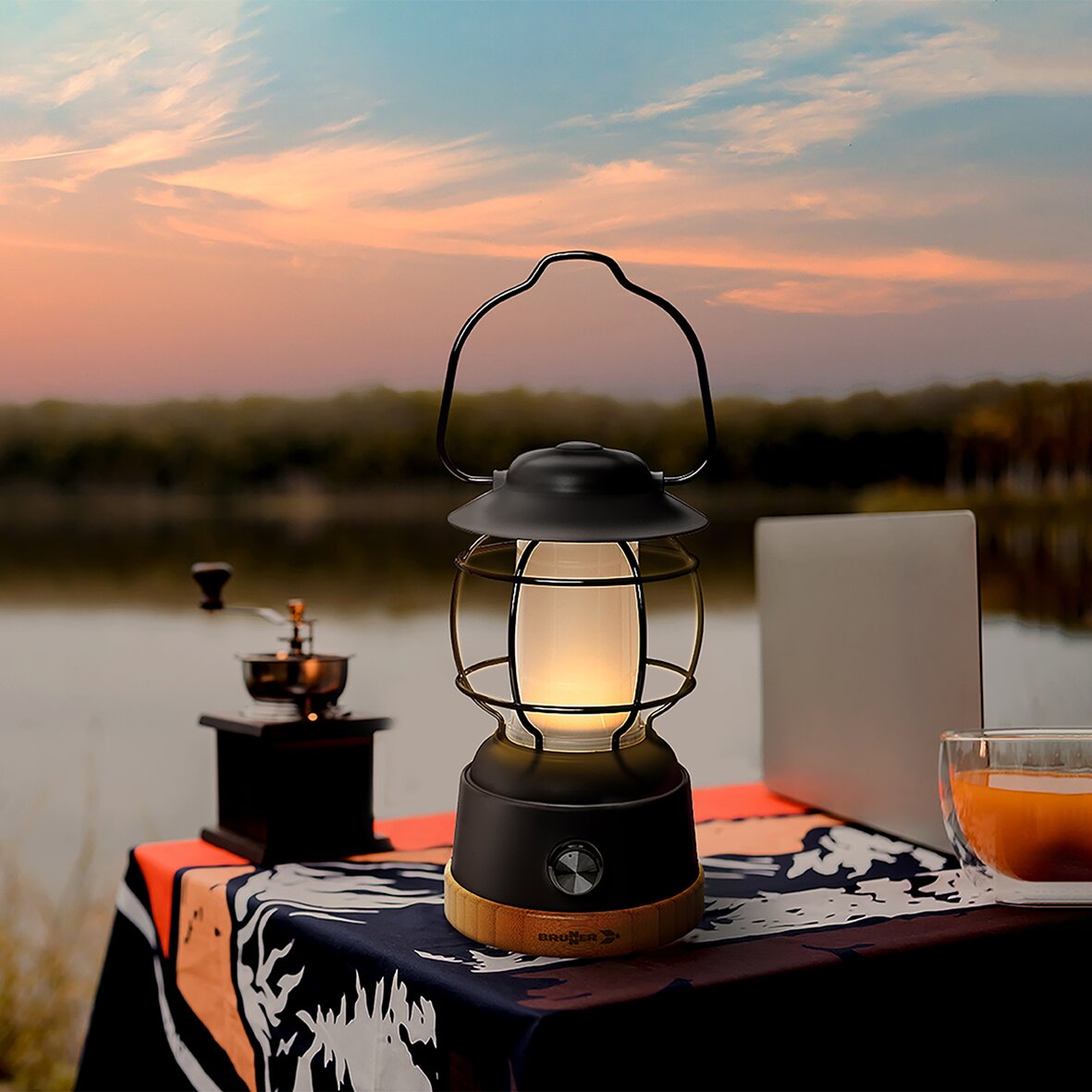 Akku-Campinglampe Laterne Lyss